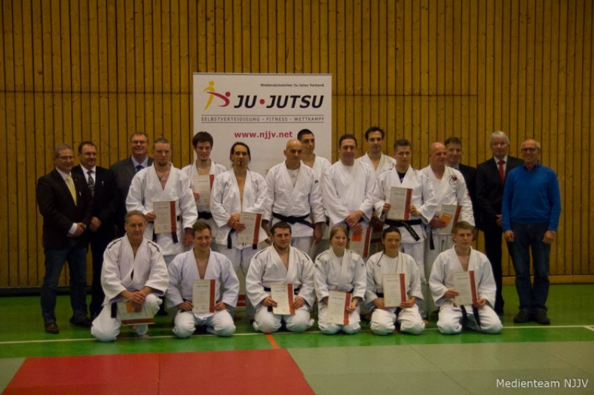 JVH richtet große  Ju-Jutsu Dan-Prüfung aus